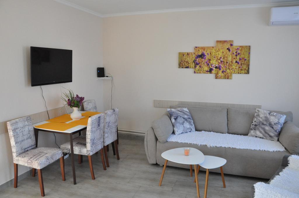 Aria apartmani Vrdnik Exterior foto